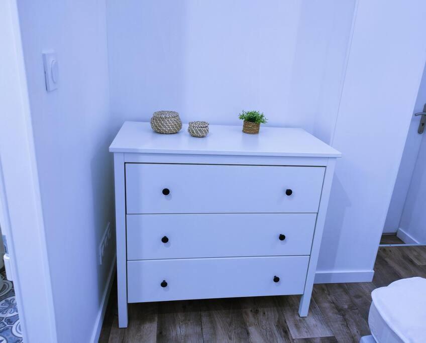 Logement Proche Hypercentre Caen Ngoại thất bức ảnh
